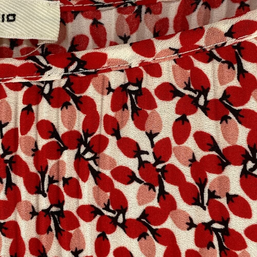 MAX STUDIO Blouse M Peasant Top Boxy Floral Round Neck Flared Sleeve Red - Picture 2 of 13